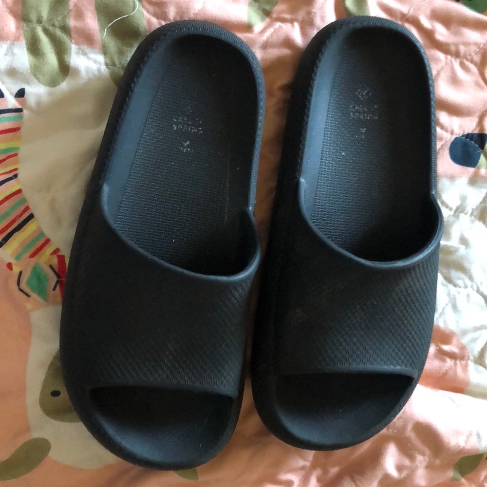 Call it spring sandals